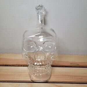 Creative Skull Spirits Bottle: 1000ml Insulated Glass Dispenser w/ Box
